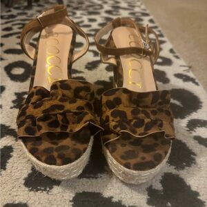 Leopard print wedges with front frill, 7